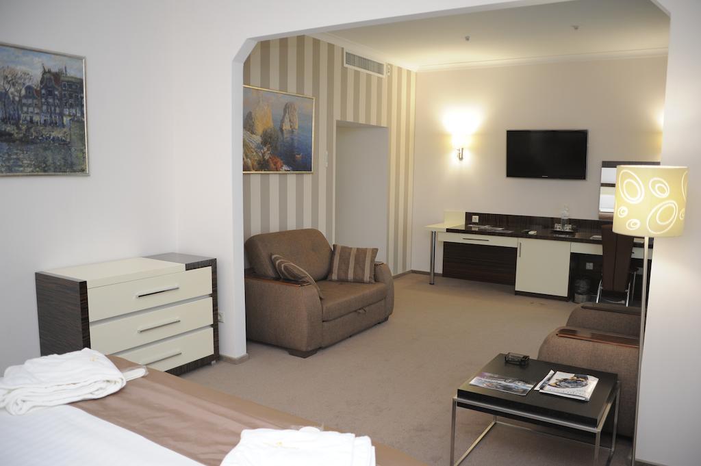 Porto Riva Hotel Zaporizhia Bilik gambar