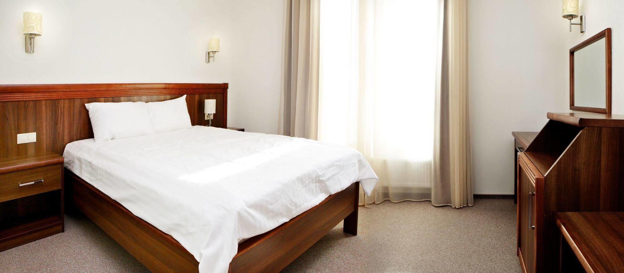 Porto Riva Hotel Zaporizhia Luaran gambar